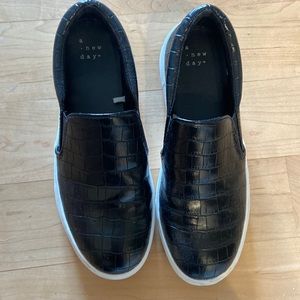 Black Platform Shoes